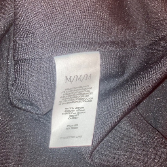 NWT CAbi Starlet Shell #4578: Black Sleeveless Blouse - Picture 7 of 10